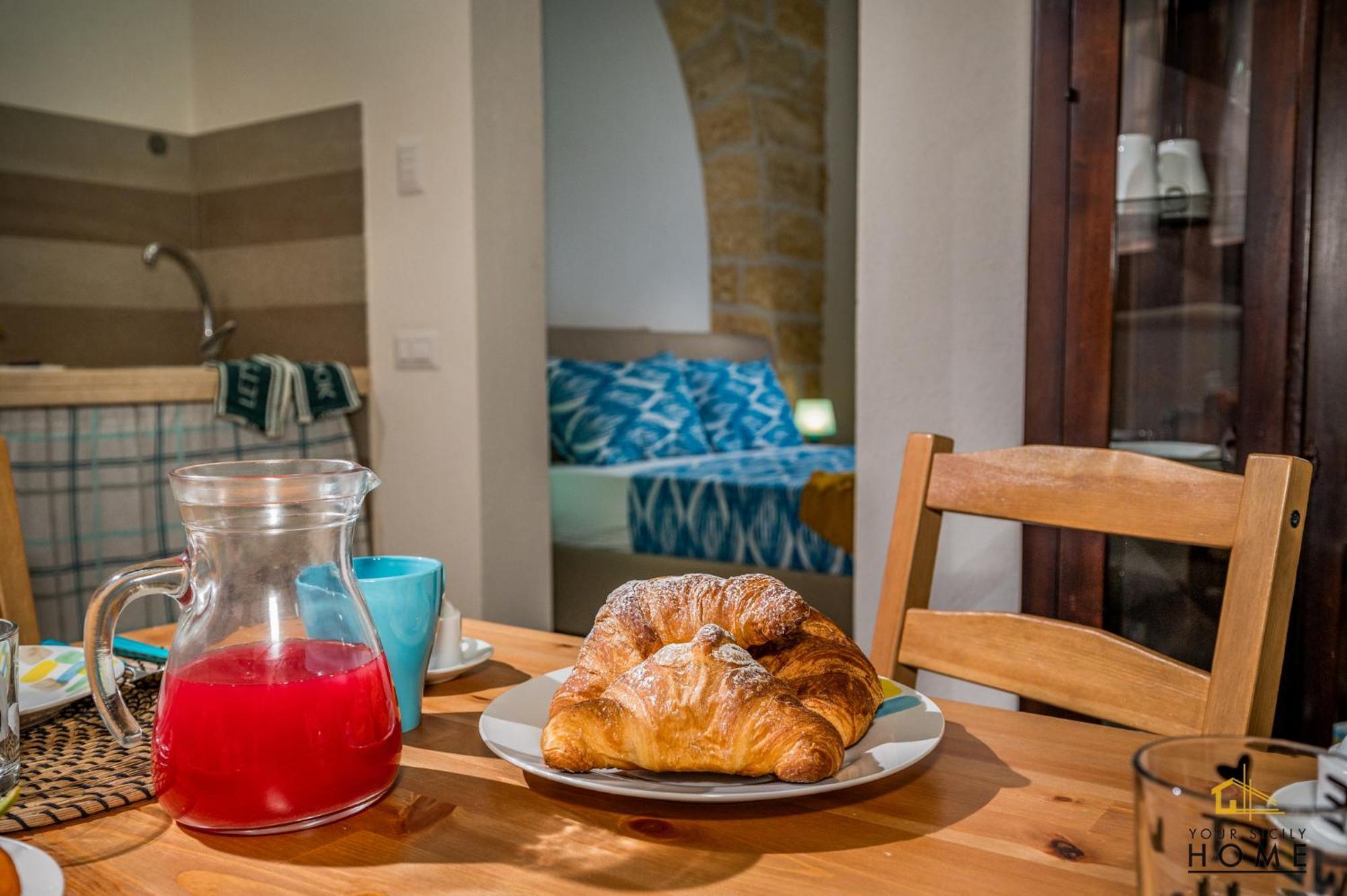 Casa Vacanze Peperoncino Castellammare del Golfo Luaran gambar