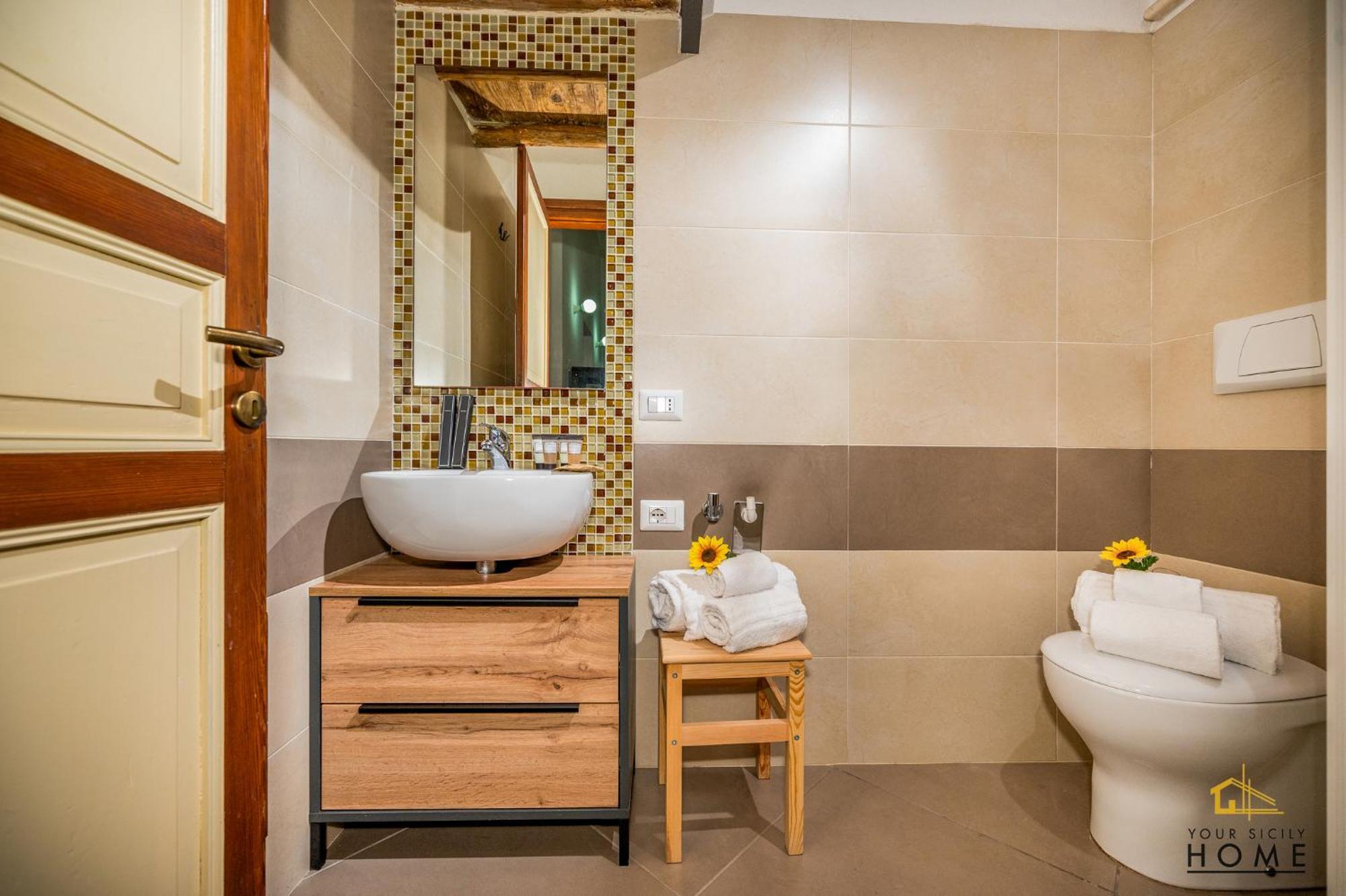 Casa Vacanze Peperoncino Castellammare del Golfo Luaran gambar
